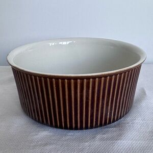 Villeroy & Boch Ceramic ribbed soufflé baking dish by Villeroy & Boch